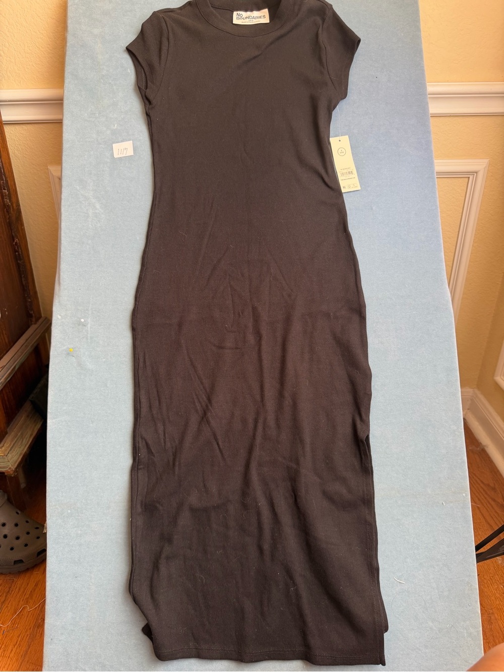 No Boundaries NWT Black Ribbed Midi Dress Size 4-6